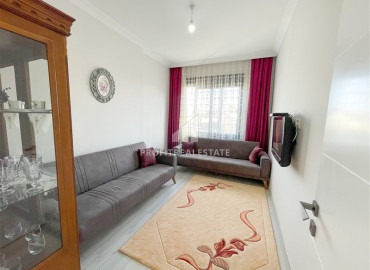 Bright two bedroom apartment with a separate kitchen in the center of Alanya ID-10584 фото-13