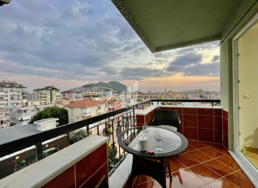 Center of Alanya: three bedroom apartment, 140m², in a residence with swimming pool, 700m from the sea ID-10585 фото-18