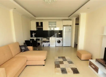 Меблированная двухкомнатная квартира с большим застекленным балконом в Авсалларе, Алания ID-10625 фото-15