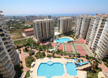 Furnished two bedroom apartment with mountain views and developed facilities in Mahmutlar, Alanya ID-10626 фото-3