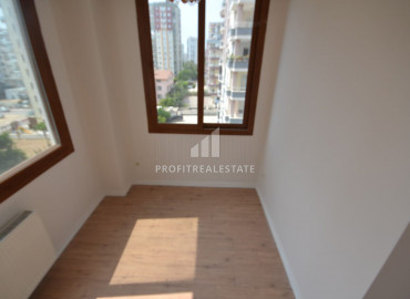 New two-bedroom apartment, 100m², unfurnished, 500m from the sea in Mezitli area, Mersin ID-10628 фото-11