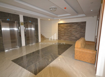 Новая квартира с двумя спальнями, 100м², без мебели, в 500м от моря в районе Мезитли, Мерсин ID-10628 фото-19
