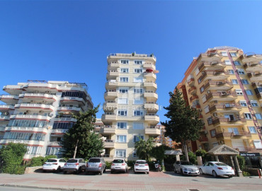 Large two bedroom apartment, 120m², on the first coastline in Mahmutlar, Alanya ID-10630 фото-5