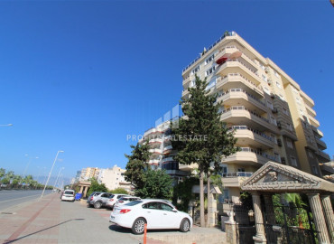 Large two bedroom apartment, 120m², on the first coastline in Mahmutlar, Alanya ID-10630 фото-6