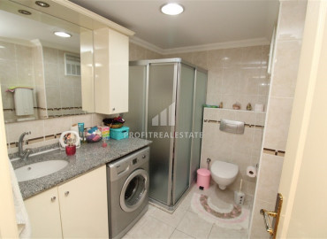 Large two bedroom apartment, 120m², on the first coastline in Mahmutlar, Alanya ID-10630 фото-12