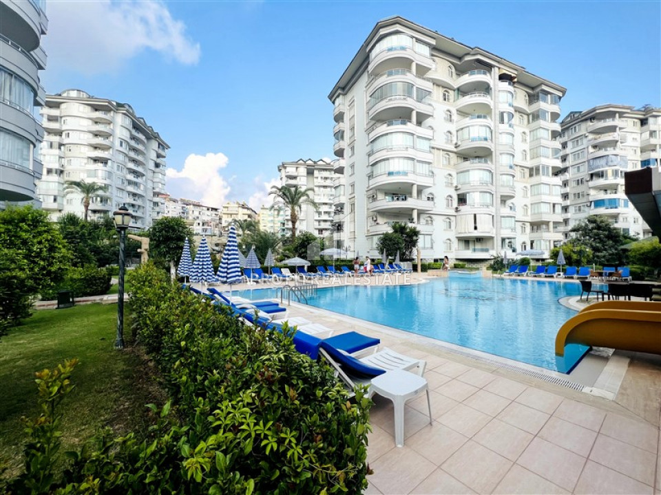 Furnished one-bedroom apartment, 80m², in a premium class residence in Cikcilli, Alanya ID-10667 фото-1