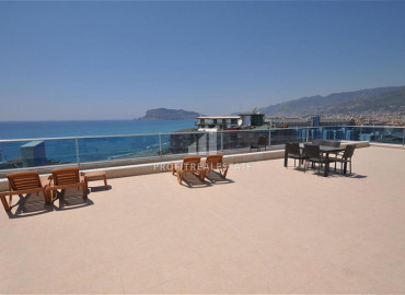 Cozy two bedroom apartment just 50 meters from the beach, Tosmur, Alanya, 111 m2 ID-10670 фото-1