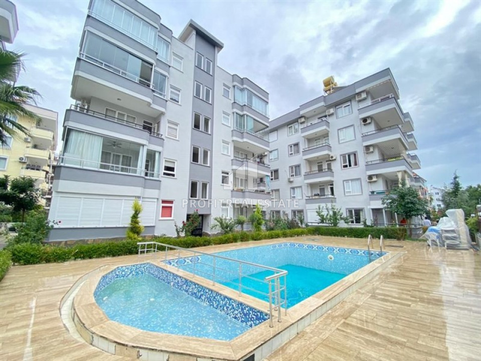 Two bedroom apartment, 110m², in a residence with a swimming pool 400m from the sea in Oba, Alanya. ID-10676 фото-1