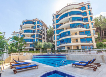 View duplex for a large family, with furniture and appliances, in Kargicak, Alanya, 225 m2 ID-10694 фото-1