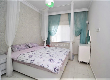 Меблированная трехкомнатная квартира 130 м2 с холлом и интерьером в стиле дворцовой роскоши, Махмутлар, Аланья ID-10716 фото-4