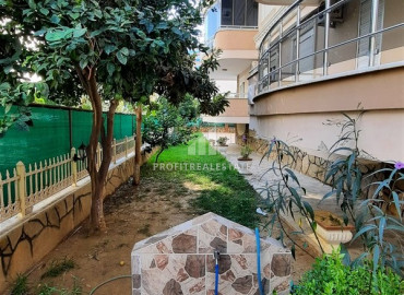 Недорогие трехкомнатные апартаменты, с мебелью и техникой, в 150 метрах от центра Махмутлара, Аланья, 110 м2 ID-10727 фото-14