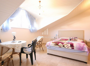 Меблированная двухуровневая квартира, с тремя спальнями и видом на море, Конаклы, Аланья, 135 м2 ID-10759 фото-9