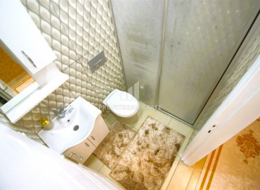 Стильная меблированная трехкомнатная квартира с роскошным дизайнерским интерьером в Джикджилли, Аланья ID-10802 фото-4