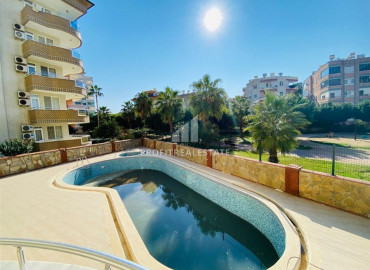 Трехкомнатная квартира 110 м2 в 150 метрах от Средиземного моря, без мебели, в жилом комплексе с бассейном, Тосмур, Алания ID-10803 фото-1