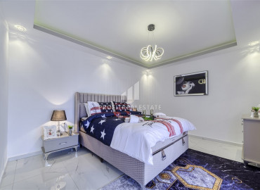 View duplex 3 + 1, 220m², in a residence with good facilities, by the sea in Mahmutlar, Alanya ID-10805 фото-5