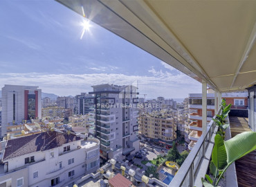 View duplex 3 + 1, 220m², in a residence with good facilities, by the sea in Mahmutlar, Alanya ID-10805 фото-9