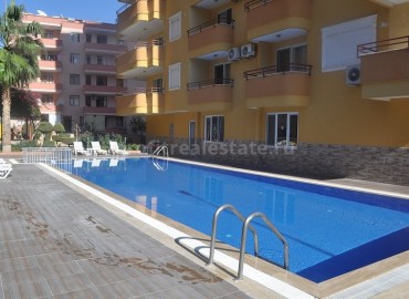 Large apartment with excellent layout in a complex with a swimming pool in Mahmutlar, Turkey ID-0835 фото-1