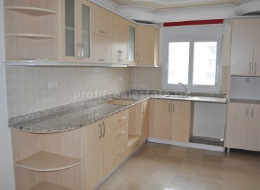 Large apartment with excellent layout in a complex with a swimming pool in Mahmutlar, Turkey ID-0835 фото-6