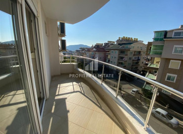 Bright two bedroom apartment with sea views, panoramic windows, in a residence with facilities in the center of Alanya ID-10847 фото-12