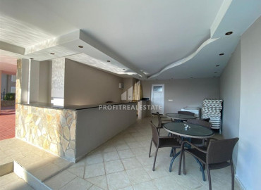 Bright two bedroom apartment with sea views, panoramic windows, in a residence with facilities in the center of Alanya ID-10847 фото-18