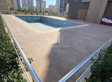 Two bedroom apartment, 115m², with a fine finish, in a gasified residence in the Soli area, Mersin ID-10856 фото-16