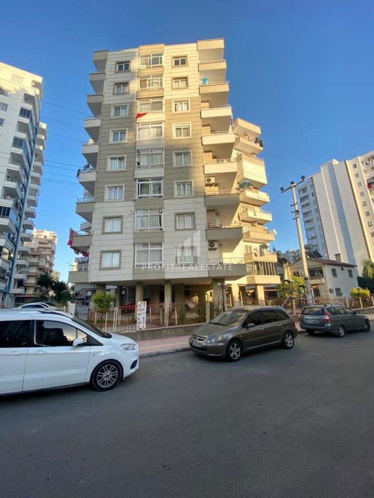 Three-bedroom apartment, 140m², with a separate kitchen, in the Menderes microdistrict, Soli, Mersin ID-10858 фото-1