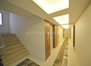 Two bedroom apartment in an urgent sale in the new complex, Mahmutlar, Alanya ID-0838 фото-9