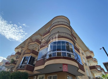 Элегантная меблированная квартира 2+1 на первом высоком этаже, в 350 метрах от пляжа в Оба, Алания ID-10870 фото-1