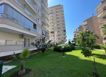 Large furnished duplex 3 + 1 on the first coastline with panoramic sea views, 100 meters from the center of Mahmutlar, Alanya ID-10908 фото-4