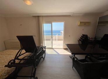 Large furnished duplex 3 + 1 on the first coastline with panoramic sea views, 100 meters from the center of Mahmutlar, Alanya ID-10908 фото-14