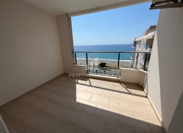 Large furnished duplex 3 + 1 on the first coastline with panoramic sea views, 100 meters from the center of Mahmutlar, Alanya ID-10908 фото-19