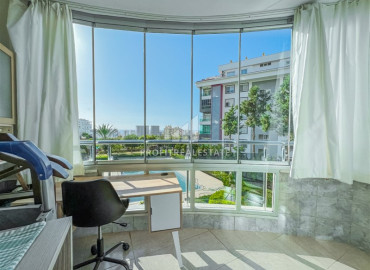 Меблированная стильная трехкомнатная квартира 120 м2 с авторским дизайном, застекленными балконами и видом на море, Махмутлар, Аланья ID-10915 фото-20