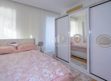Квартира с двумя спальнями, 110м², в доме городского типа в центре Алании, в 500м от моря. ID-10920 фото-13
