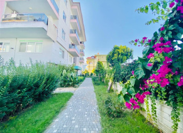 Cozy furnished apartment 1 + 1, 50 meters from the sea, in a residence with facilities, in Kestel, Alanya ID-10980 фото-11