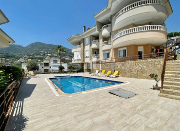 Large furnished 3+1 penthouse with jacuzzi, terrace and sea view in Alanya ID-10981 фото-1