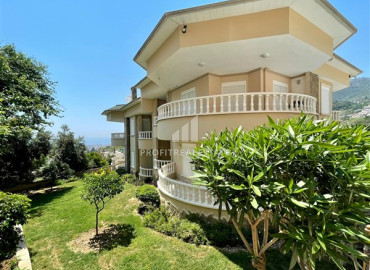 Large furnished 3+1 penthouse with jacuzzi, terrace and sea view in Alanya ID-10981 фото-5