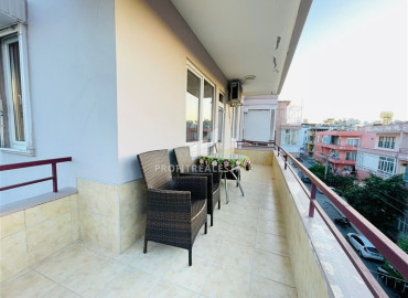 Трехкомнатная квартира 130 м2 с застекленным балконом и отдельной кухней, в 150 метрах от пляжа Клеопатра, Аланья ID-11064 фото-4