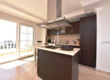 Стильная трехкомнатная квартира 100 м2, с красивой мебелью и панорамным видом на море в Тосмуре, Аланья ID-11080 фото-19