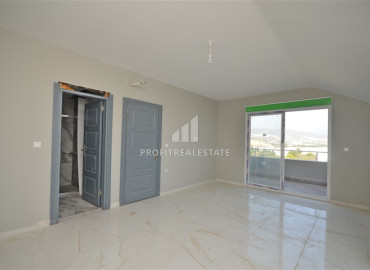 Новая двухуровневая квартира 3+1 в жилом комплексе 2022 года, в Демирташе, Аланья, 145 м2 ID-11086 фото-12