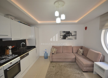 Cozy bright apartment 1 + 1, 400 meters from the sea, in a residence with facilities, in the center of Alanya ID-11094 фото-8