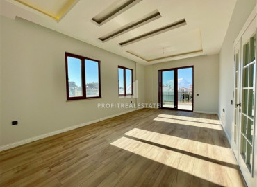Большая квартира 140 м2 с тремя спальнями, отдельной кухней, застекленным балконом, без мебели, в Оба, Аланья ID-11120 фото-15