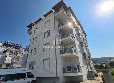 Трехкомнатная квартира, 100м², в доме городского типа в 700м от моря в районе Газипаша, Алания ID-11146 фото-1