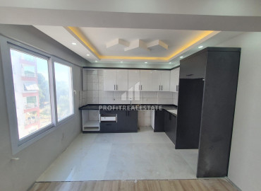 Large apartment 2+1, 130m², in an urban-type house in Mezitli, Mersin, 100m from the sea ID-11251 фото-3
