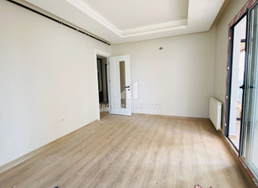 Просторная пятикомнатная квартира, 220м², в новой резиденции в микрорайоне Акдениз, Мерсин ID-11274 фото-4