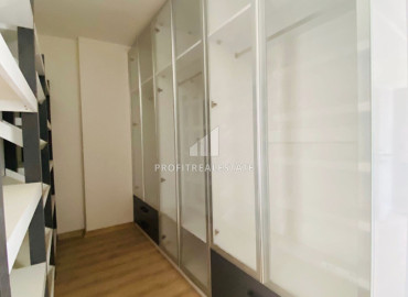 Просторная пятикомнатная квартира, 220м², в новой резиденции в микрорайоне Акдениз, Мерсин ID-11274 фото-7