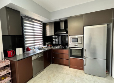 Меблированные трехкомнатные апартаменты, с отдельной кухней, Махмутлар, Аланья, 125 м2 ID-11291 фото-10
