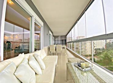 Стильный пентхаус 217 м2 с четырьмя спальнями, застекленным балконом, в комплексе с инфраструктурой в Оба, Аланья ID-11297 фото-9