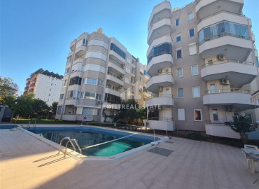 One-bedroom apartment, 55m², in the heart of Alanya in a residence with a swimming pool ID-11362 фото-1