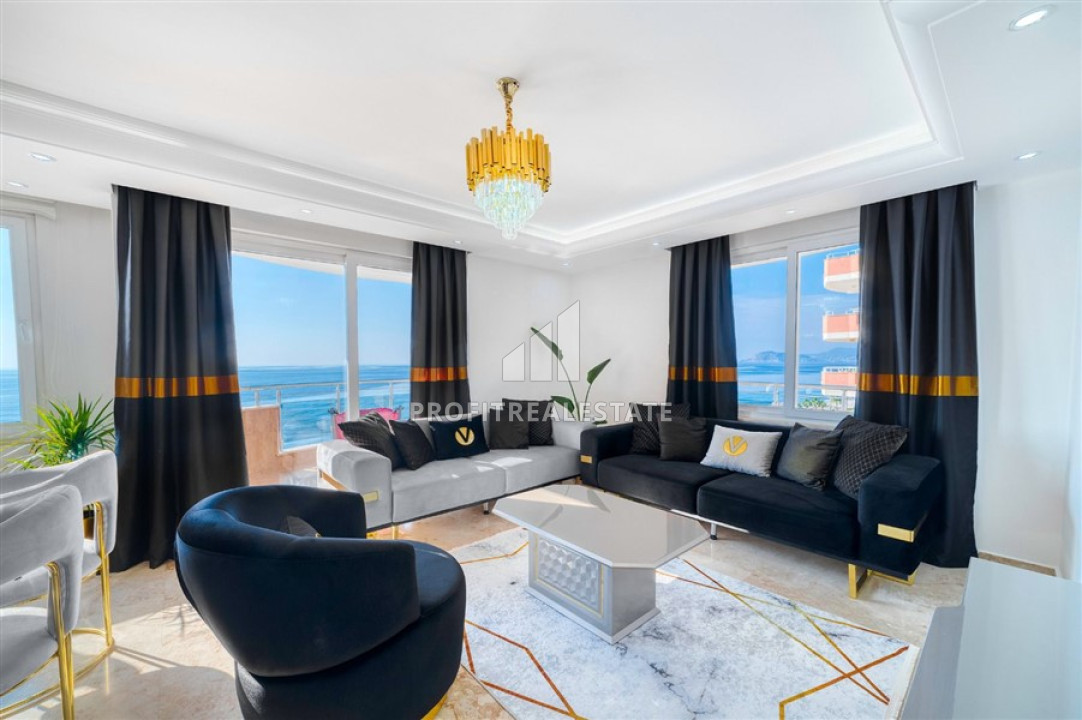 View apartment 2 + 1, 120m², in a comfortable residence on the first line in Mahmutlar, Alanya ID-11415 фото-2