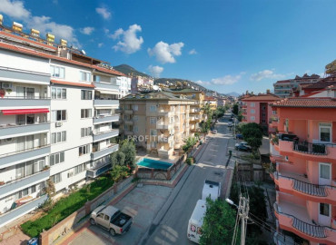 Spacious two bedroom apartment 140 m2, ready to move in, in a house with a pool in Alanya ID-11521 фото-17